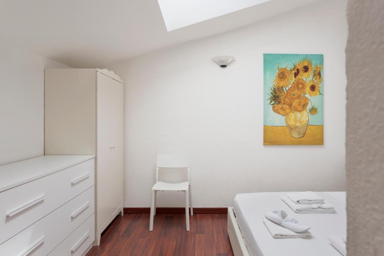 1 Bedroom Apt - Duomo 4 Milán Exterior foto